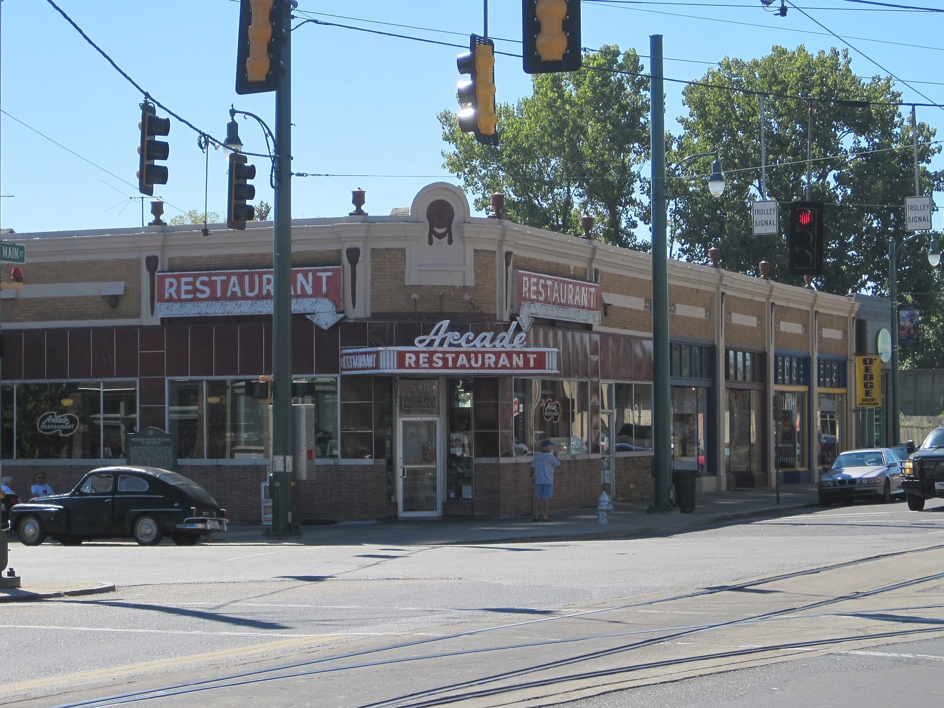 The Arcade Restaurant's vintage corner on South Main in Memphis, serving since 1919
